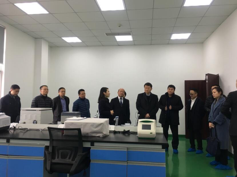 集团党委书记、董事长任丁率队调研 德仁堂控股集团