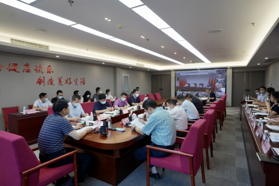 四川尊龙凯时集团召开疫情防控工作领导小组2022年第3次会议 集团党委书记、董事长、疫情防控工作领导小组第一组长任丁主持会议并讲话