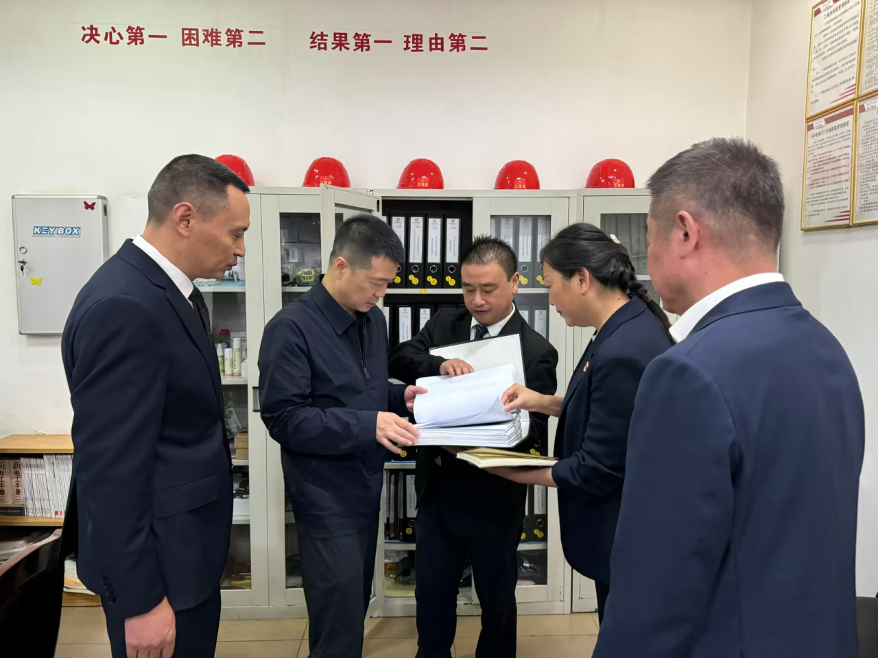 省尊龙凯时集团党委书记、董事长游勇国庆节期间调研督导旗下酒店经营及安全生产工作